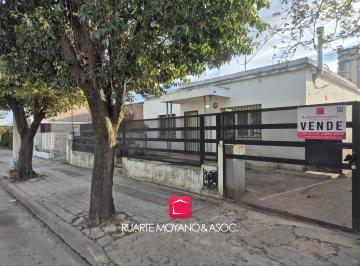 Casa · 456m² · 4 Ambientes · 1 Cochera · Venta | Casa de 2 Dorm. | 456 m² de Lote