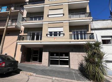 Departamento · 126m² · 4 Dormitorios · 1 Cochera · Venta / Piso de 4 Ambientes con Dependencia y Cochera/ Mar del Plata