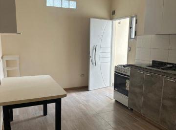 PH de 2 ambientes, Morón · P:h: en Alquiler de 30 m 2 en Castelar