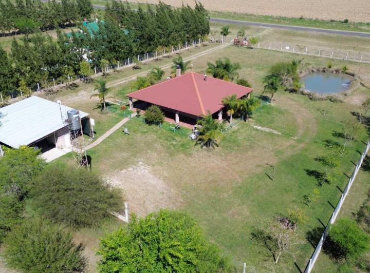 Casa · 120m² · 3 Ambientes · 3 Cocheras