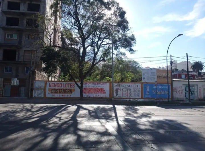 Terreno · 600m²