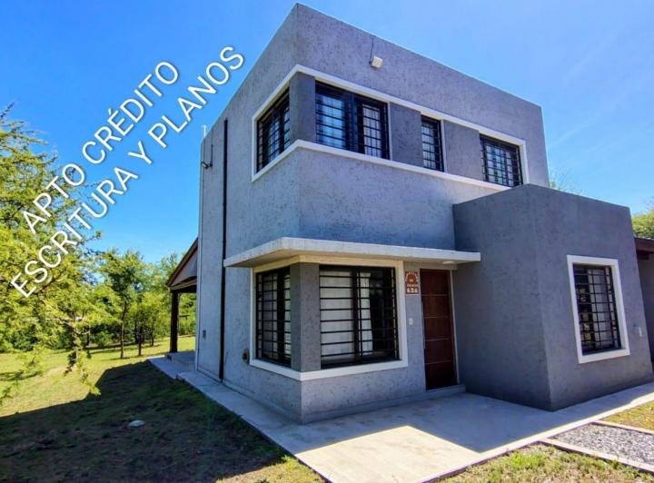 Casa · 160m² · 5 Ambientes · 2 Cocheras