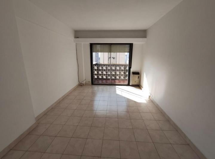 Departamento · 70m² · 3 Ambientes · 1 Cochera