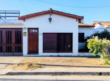 VRP-VRP-583_2 · Casa de 4 Ambientes en Venta - Barrio Aeronautico