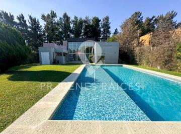 Casa · 120m² · 4 Ambientes · Casa en Venta en El Lauquen Club de Campo