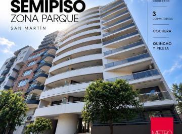 Departamento · 140m² · 6 Ambientes · 1 Cochera · Excelente Semipiso en Venta Sobre Calle San Martin.