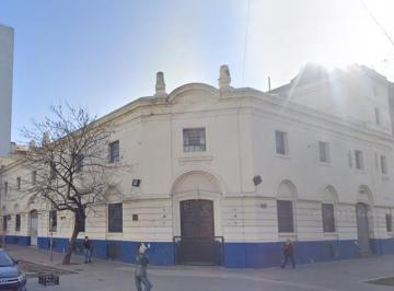 Edificio · 3000m² · 6 Cocheras · Edificio Comercial Sobre La Calle Balcarce en San Telmo
