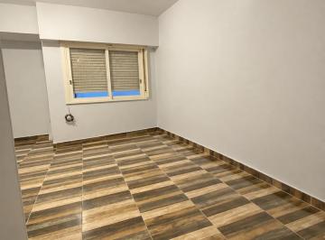Departamento · 50m² · 3 Ambientes · Departamento de 3 Ambientes Al Contrafrente