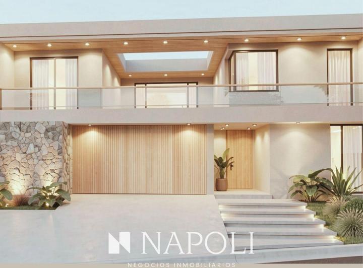 Casa · 300m² · 5 Ambientes · 2 Cocheras