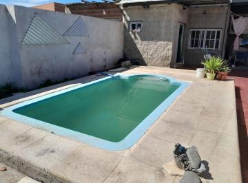 Casa · 120m² · 4 Ambientes · 2 Cocheras · Casa en Venta 3 Dorm. + Pileta Alvear