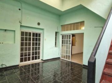 PH · 105m² · 4 Ambientes · PH en Parque Avellaneda