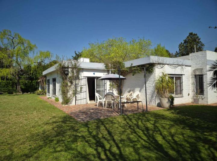 Casa · 140m² · 5 Ambientes · 1 Cochera