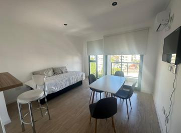 Departamento · 35m² · 1 Ambiente · Departamento en Alquiler Temporal. 38 E/ 10 y 11