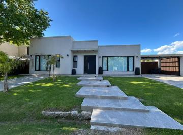 Casa · 175m² · 5 Ambientes · 6 Cocheras · Casa Venta Country Banco Provincia Moderna