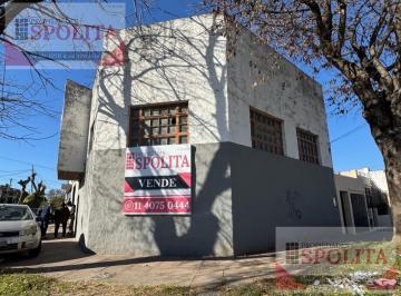 Bodega-Galpón · 210m² · Galpón en Venta en Jose León Suarez