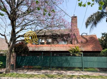 Casa de 5 ambientes, San Fernando · Casa en Punta Chica. 5 Amb - con Patio y Pileta - 220 m²