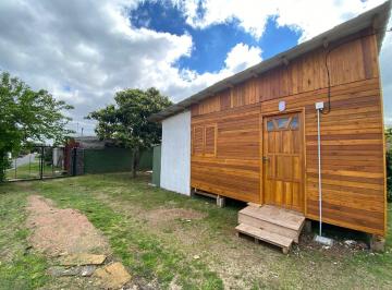 Casa · 30m² · 2 Ambientes · 1 Cochera · Alquiler Cabaña de un Dormitorio en Pando Sur