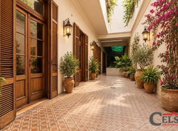 Oficina comercial de 10 ambientes, Flores · Oficinas con Local a La Calle Av Rivadavia Av Rivadavia 7100, Flores | 480 m² | a m del Centro