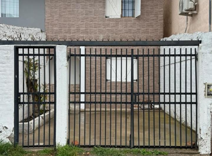 Casa · 72m² · 3 Ambientes · 1 Cochera