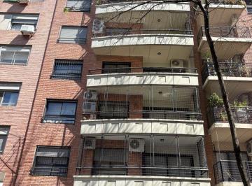 Departamento de 4 ambientes, Belgrano · Semipiso 4 Amb. Al Frente C/cochera