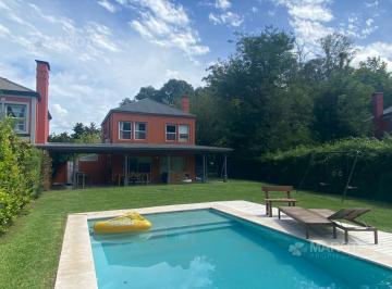 Casa · 147m² · 4 Ambientes · 2 Cocheras · Casa en Venta en Barrio Septiembre - Maroto Propiedades