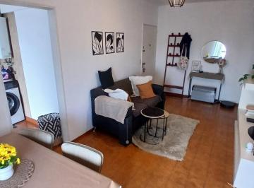 Departamento · 56m² · 3 Ambientes · Impecable Departamento 2 Dorm. Zona Centro Avellaneda Venta con o Sin Renta