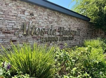 Terreno , Berazategui · Terreno de 600 m² en Venta en Altos de Hudson II con Posibilidad de Financiación