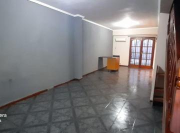 Casa de 3 ambientes, Lanús · Venta Ramón Franco 3443 - Dúplex 3 Amb - R. de Escalada