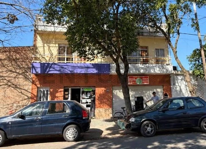 Casa · 302m² · 3 Ambientes