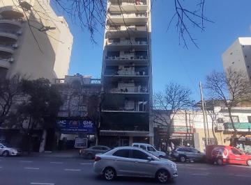 Oficina comercial de 2 ambientes, Balvanera · Alquiler 2 Amb. Av Independencia 2000, Excelente Estado