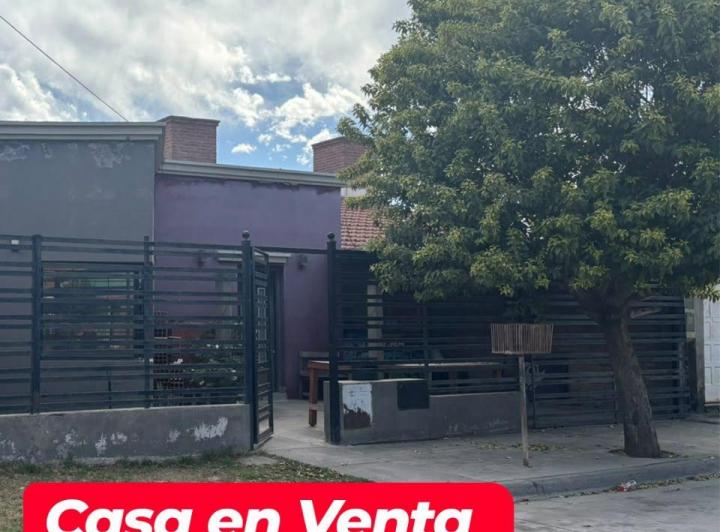 Casa · 1m² · 9 Ambientes · 1 Cochera