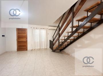 Casa · 89m² · 8 Ambientes · 1 Cochera · Dúplex a La Venta Alto Alberdi 2 Dorm. 2 Baños Apto Crédito!