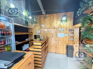 Local comercial · 80m² · 4 Ambientes · Local en Venta en Pleno Centro - Escritura - Exc Ubicación