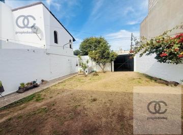 Casa · 224m² · 3 Ambientes · 1 Cochera · Casa en Venta en San Vicente - 3 Dorm. Amplios - Escritura