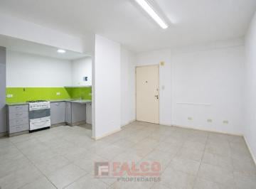 Oficina comercial · 55m² · 3 Ambientes · Departamento de 3 Ambientes Refaccionado en Primer Piso - Apto Profesional
