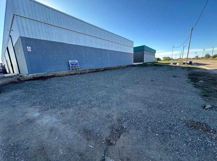 Bodega-Galpón · 200m² · 1 Ambiente