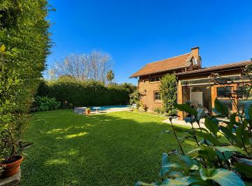 Casa · 200m² · 4 Ambientes · Casa en Venta y Alquiler Anual - un Lote Central - Miraflores Country Club