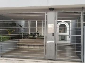 Departamento de 3 ambientes, La Plata · Alquiler – Departamento 55 Entre 7 y 8