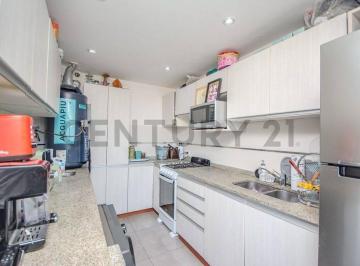 Departamento · 108m² · 4 Ambientes · Venta Dpto 4 Amb con Terraza Permuta Apto Credito