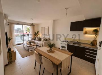Departamento · 43m² · 2 Ambientes · 1 Cochera · Venta - Departamento - 2 Ambientes - Cochera Cubierta - Balcon - Apto Credito