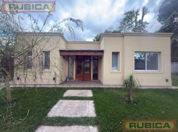 Casa · 166m² · 3 Ambientes · 1 Cochera · Casa en Alquiler Barrio Magna