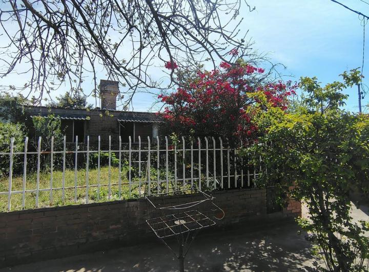 Casa · 160m² · 5 Ambientes · 1 Cochera