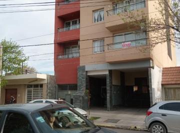 Departamento · 45m² · 2 Ambientes · 1 Cochera · Venta Departamento 1 Dorm, con Cochera