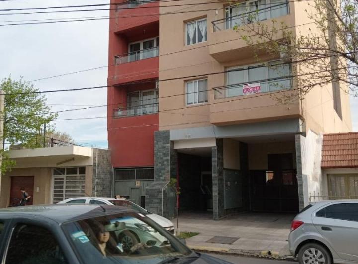 Departamento · 45m² · 2 Ambientes · 1 Cochera