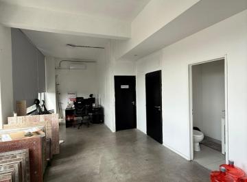 Oficina comercial · 75m² · 2 Ambientes · 1 Cochera · Oficina 80 m² con 1 Cochera Villa Martelli Vicente Lopez