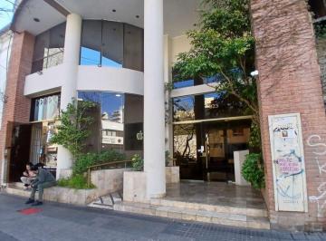 Departamento de 2 ambientes, La Plata · Departamento en Alquiler – 1 Dormitorio, Patio y Parrilla, en 45 Entre 11 y 12 – La Plata