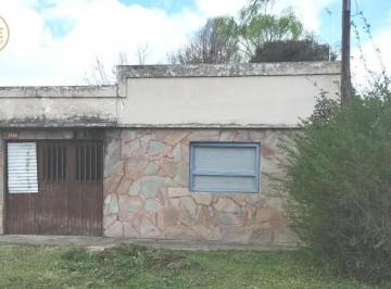 Casa · 400m² · 4 Ambientes · 1 Cochera · Casa en Abasto a Refaccionar