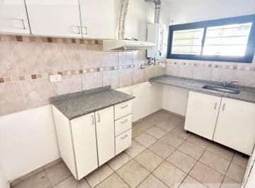 Casa · 105m² · 5 Ambientes · 1 Cochera · Duplex en Venta Barrio Matienzo 3 Dorm