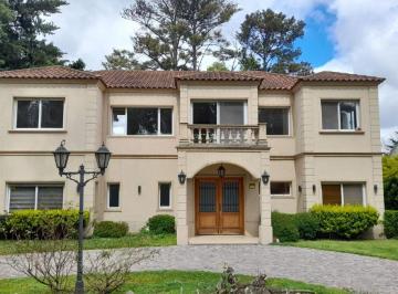 Casa de 8 ambientes, General Rodríguez · Casa en Venta Barrio La Sobera Gral Rodriguez