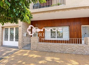 WKD-WKD-186_2 · Casa 4 Ambientes 2 Dorm.. | Albariños Al 2600